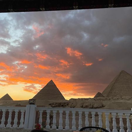 New Scarab Pyramids View Hotell Kafret el-Gabal Exteriör bild