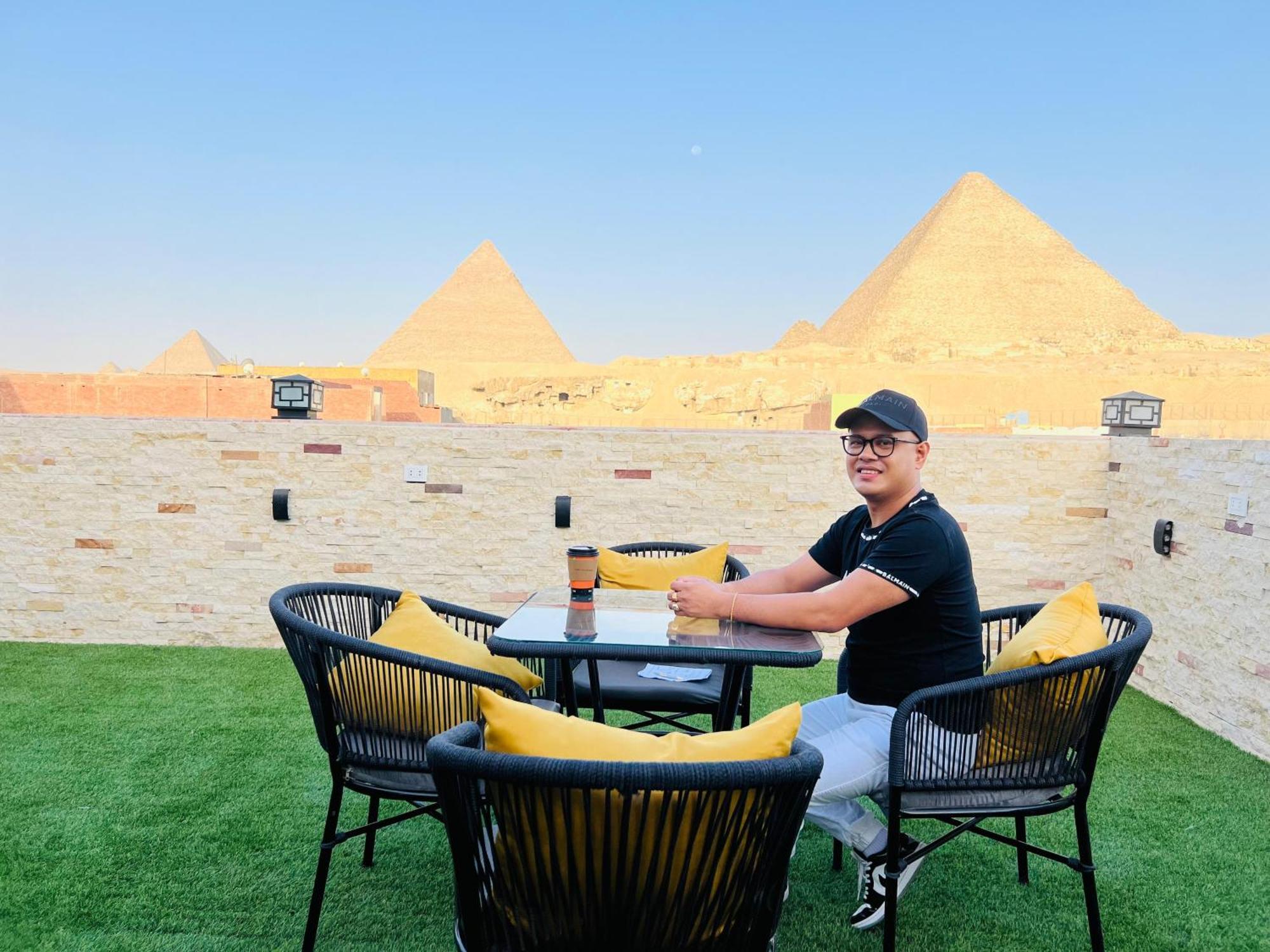 New Scarab Pyramids View Hotell Kafret el-Gabal Exteriör bild