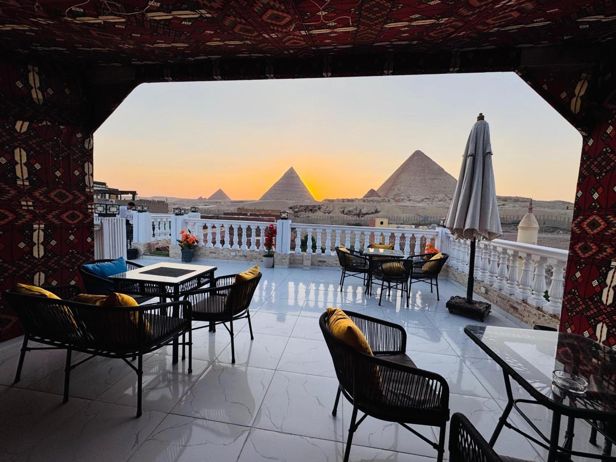 New Scarab Pyramids View Hotell Kafret el-Gabal Exteriör bild